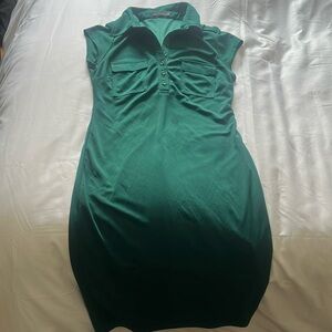 Pretty Green Dress Small Reitmans 39 Inch Long